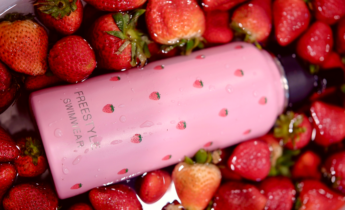 Freestyle-Hydro Strawberry 32oz Stainless Steel Bottle